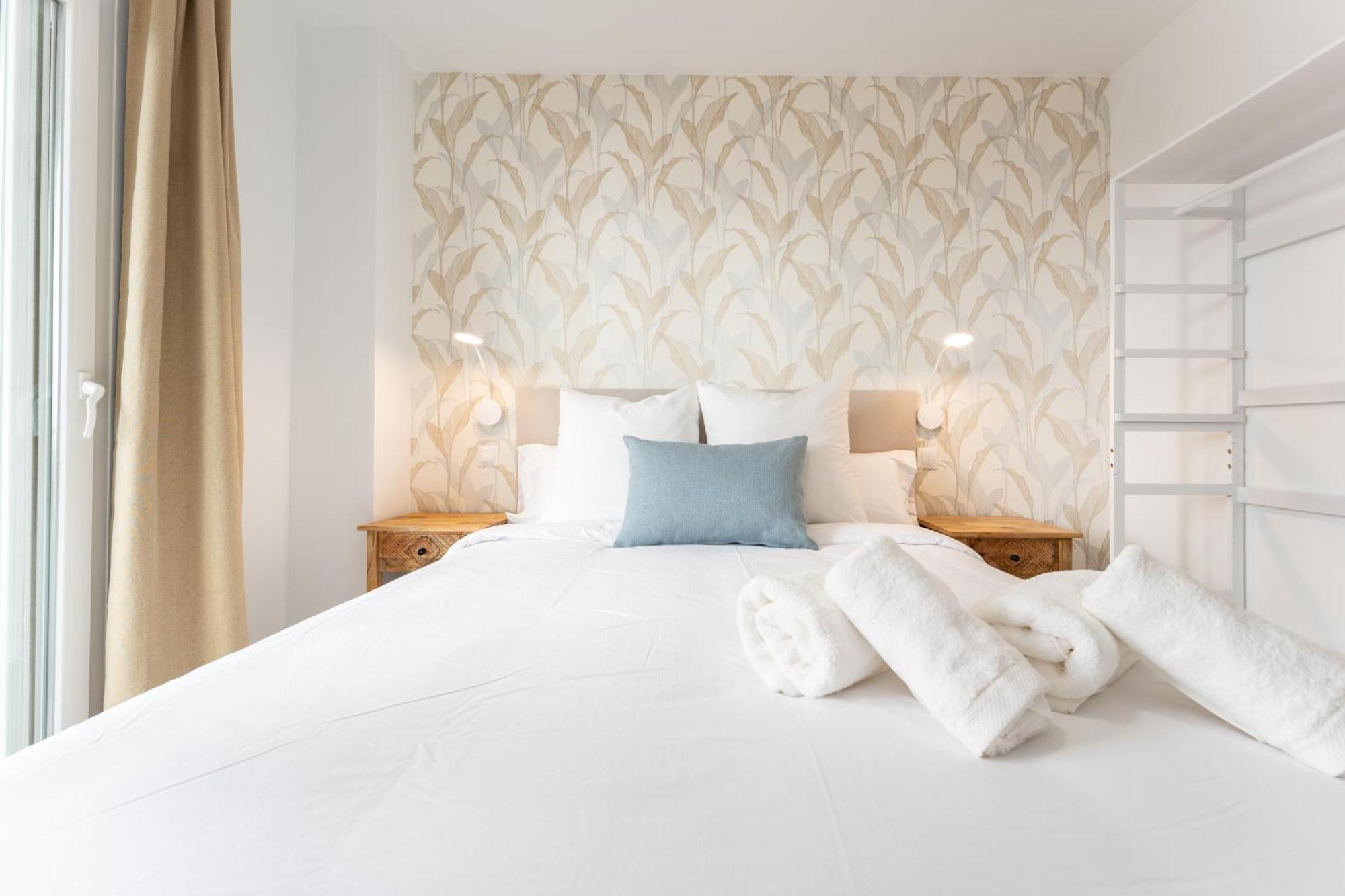 Zorzano City Center Apartment มาลากา ภายนอก รูปภาพ