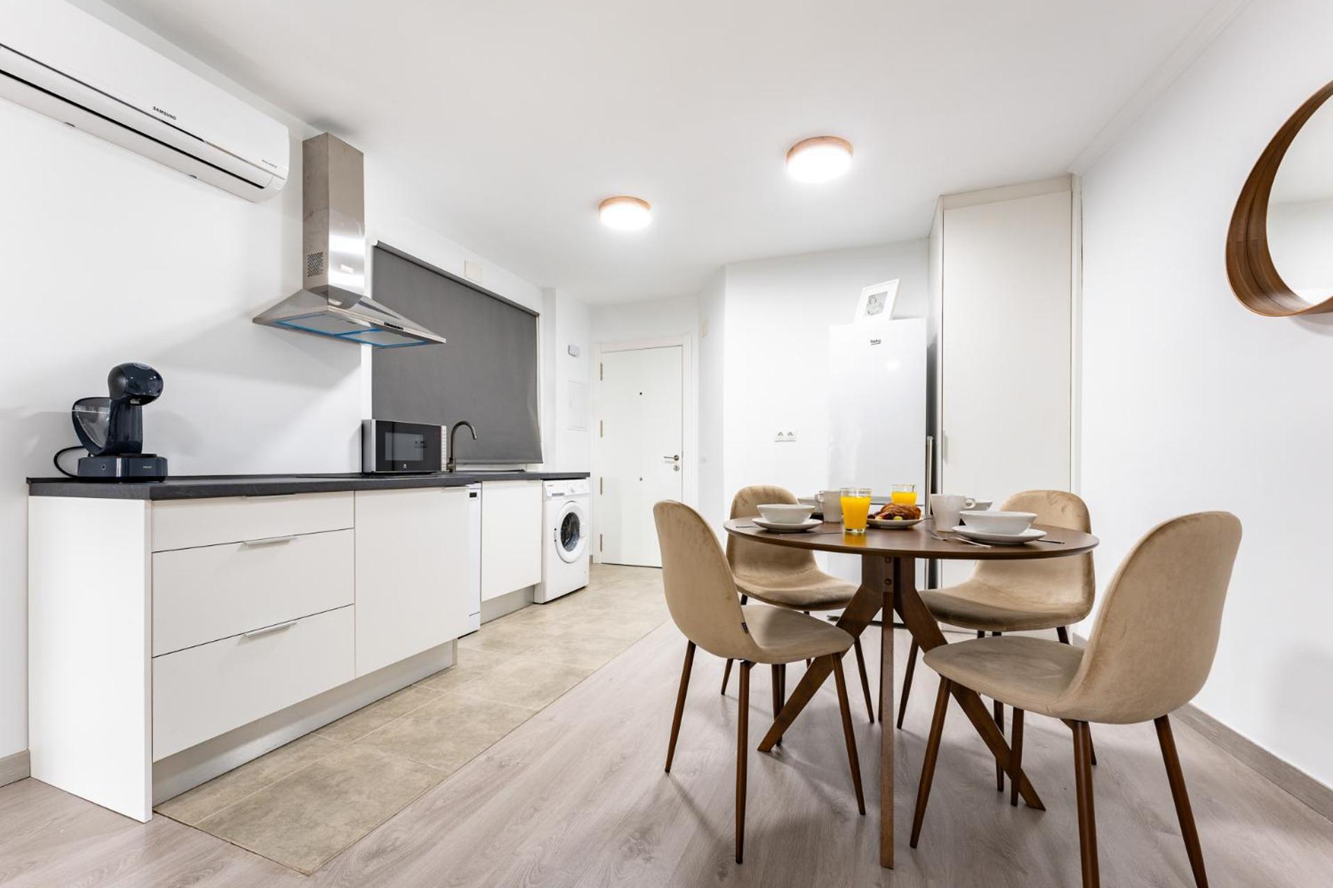 Zorzano City Center Apartment มาลากา ภายนอก รูปภาพ