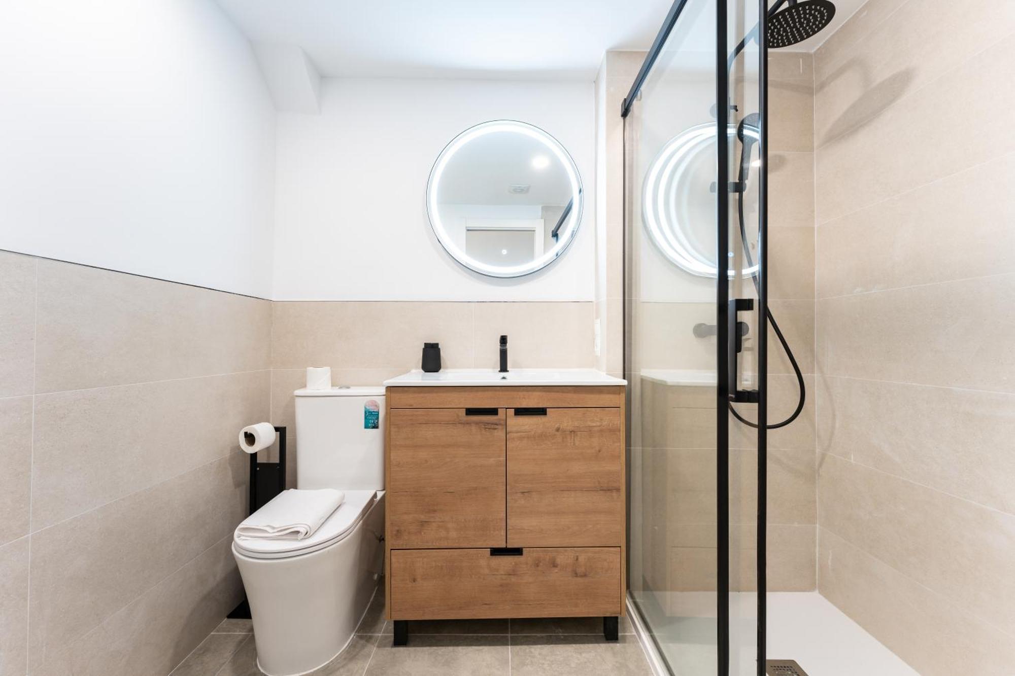 Zorzano City Center Apartment มาลากา ภายนอก รูปภาพ